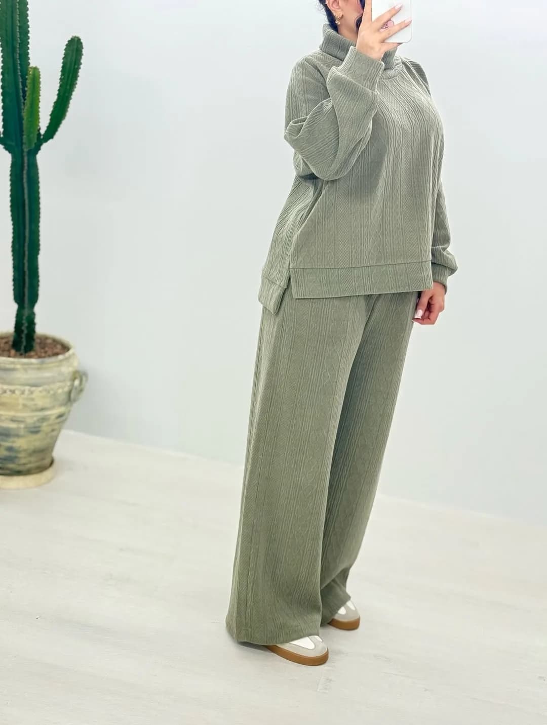 ست هودی و شلوار نرمک