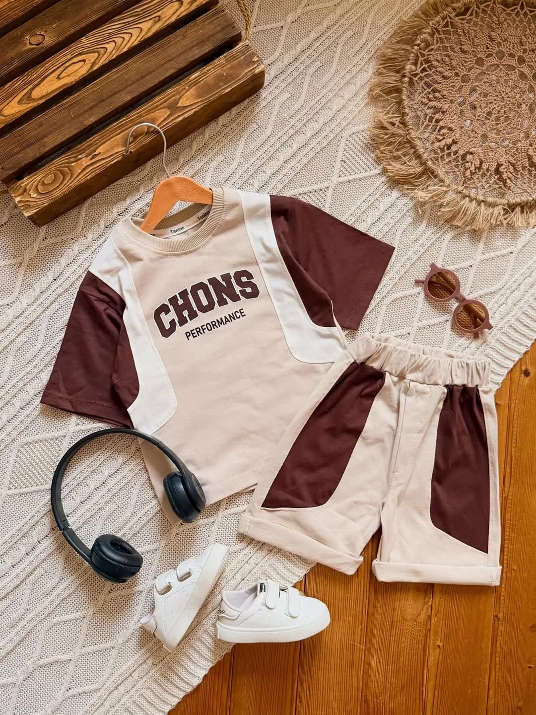 ست تیشرت و شلوارک chons