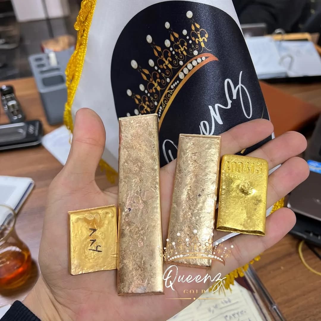 شمش طلا، رنگ طلایی، شمش مستطیلی کوچک