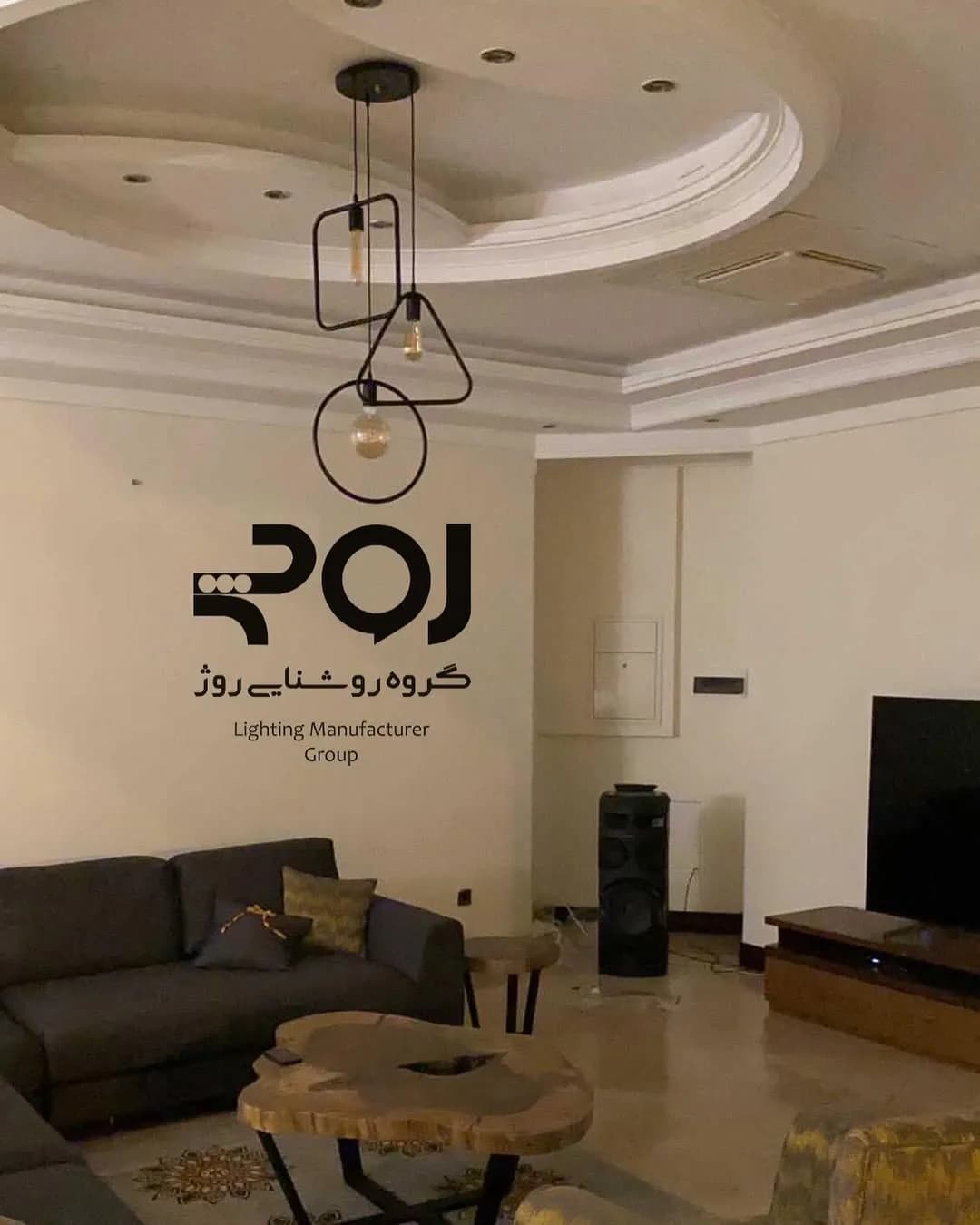 لوستر آویز هندسی قطر ۳۰، رنگ مشکی، جنس فلز، لوستر آویز مدرن