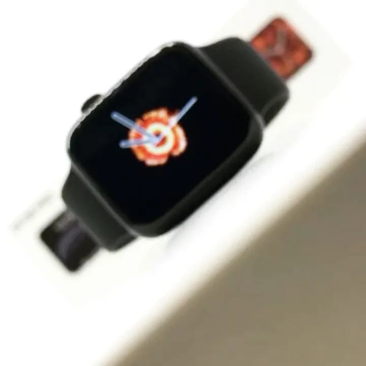 ساعت هوشمند DT100 Pro، رنگ مشکی، جنس فلز و سیلیکون، مربع، بند سیلیکونی