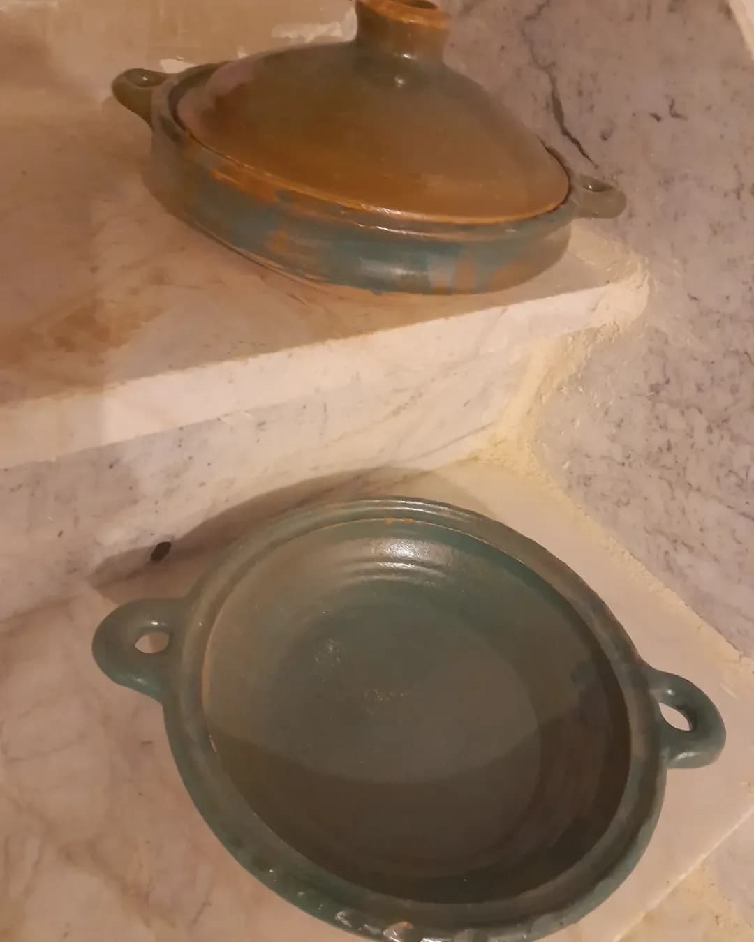 گمج و خمره سفالی — رنگ سبز — نمای بالا — گمج و خمره