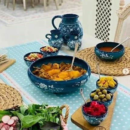 ست سفالی نقشدار — رنگ آبی — نمای محیط — نقشدار