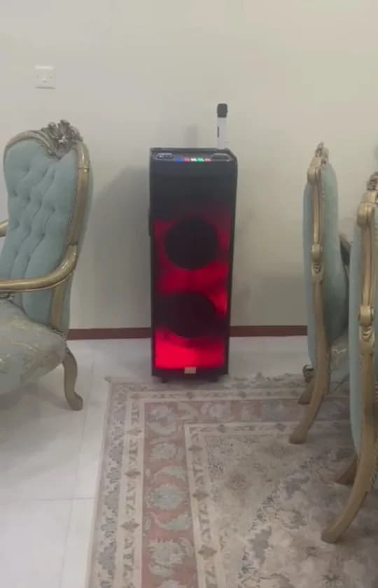 اسپیکر بدنه MDF مکسیدر، رنگ مشکی و قرمز، جنس پلاستیک، ایستاده، توییتر و ووفر