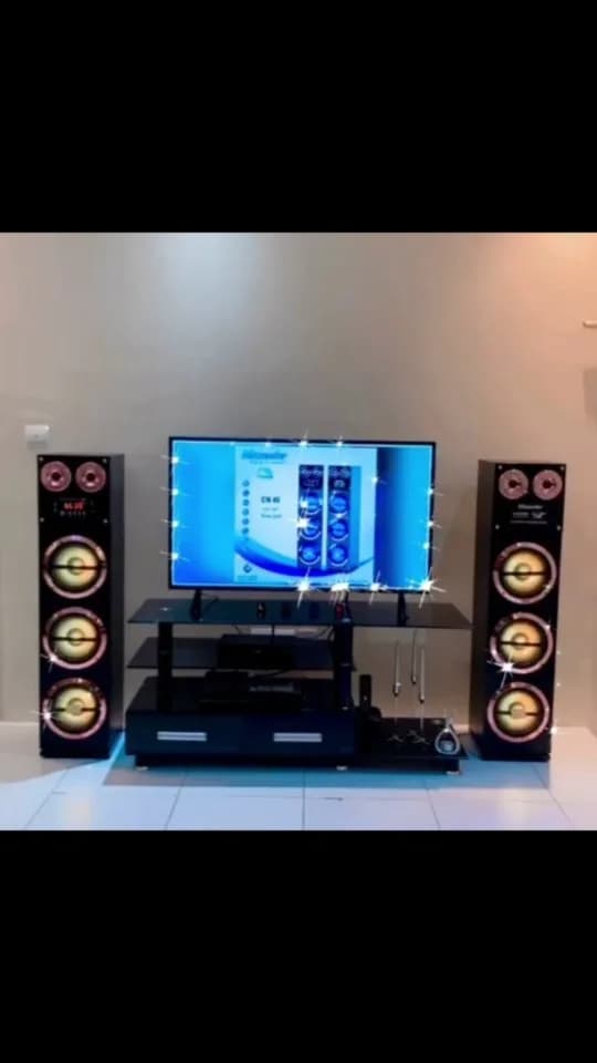اسپیکر CN45 رزگلد مکسیدر، رنگ مشکی و زرد، جنس پلاستیک، ایستاده بزرگ