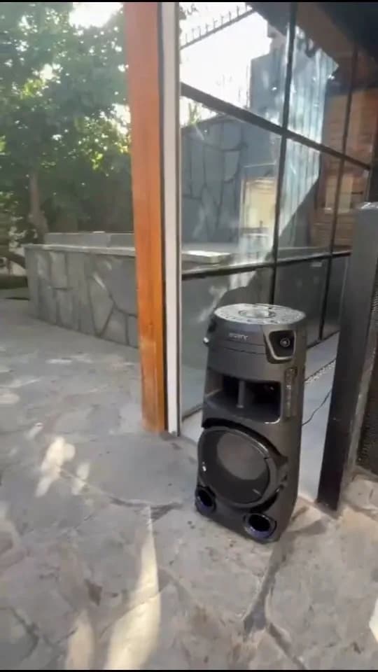 اسپیکر سونی V43، رنگ مشکی، جنس پلاستیک، ایستاده، استوانهای