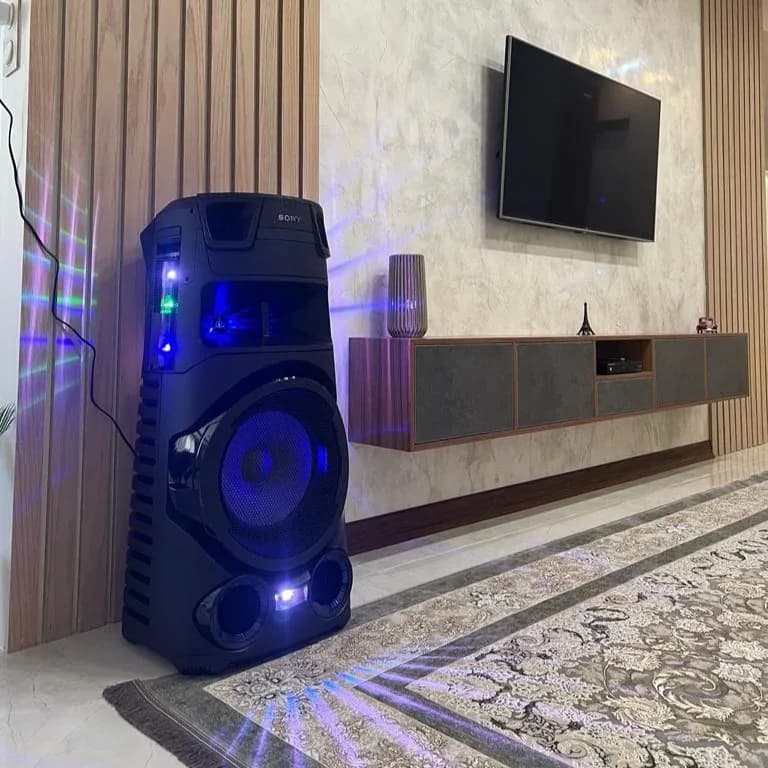اسپیکر سونی V73، رنگ مشکی و آبی، جنس پلاستیک و فلز، ایستاده بزرگ
