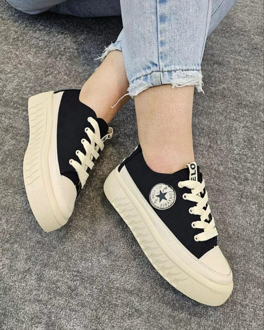 کتانی پارچه‌ای ساق‌دار زنانه کرم — عکس ۳