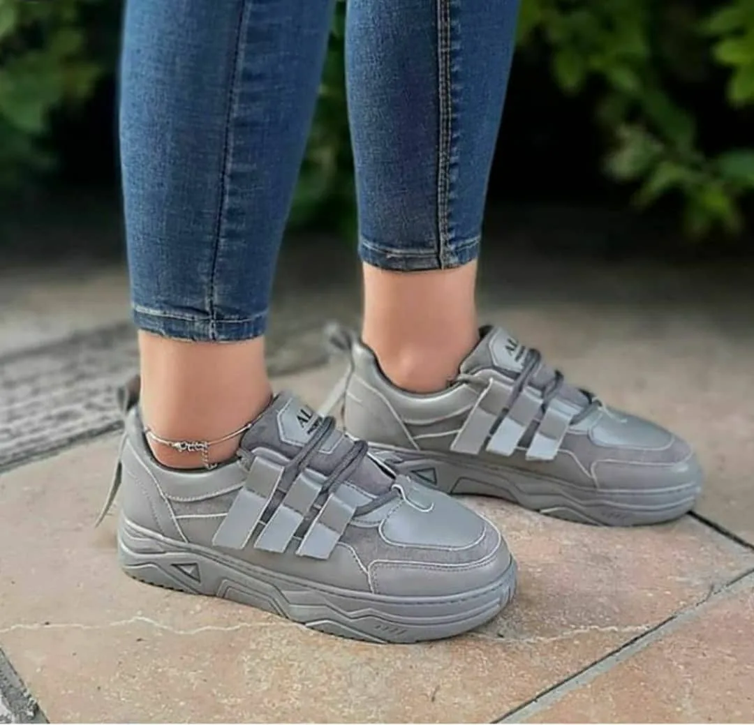 کتانی چسبی ساده زنانه (صورتی، طوسی، مشکی) — عکس ۴