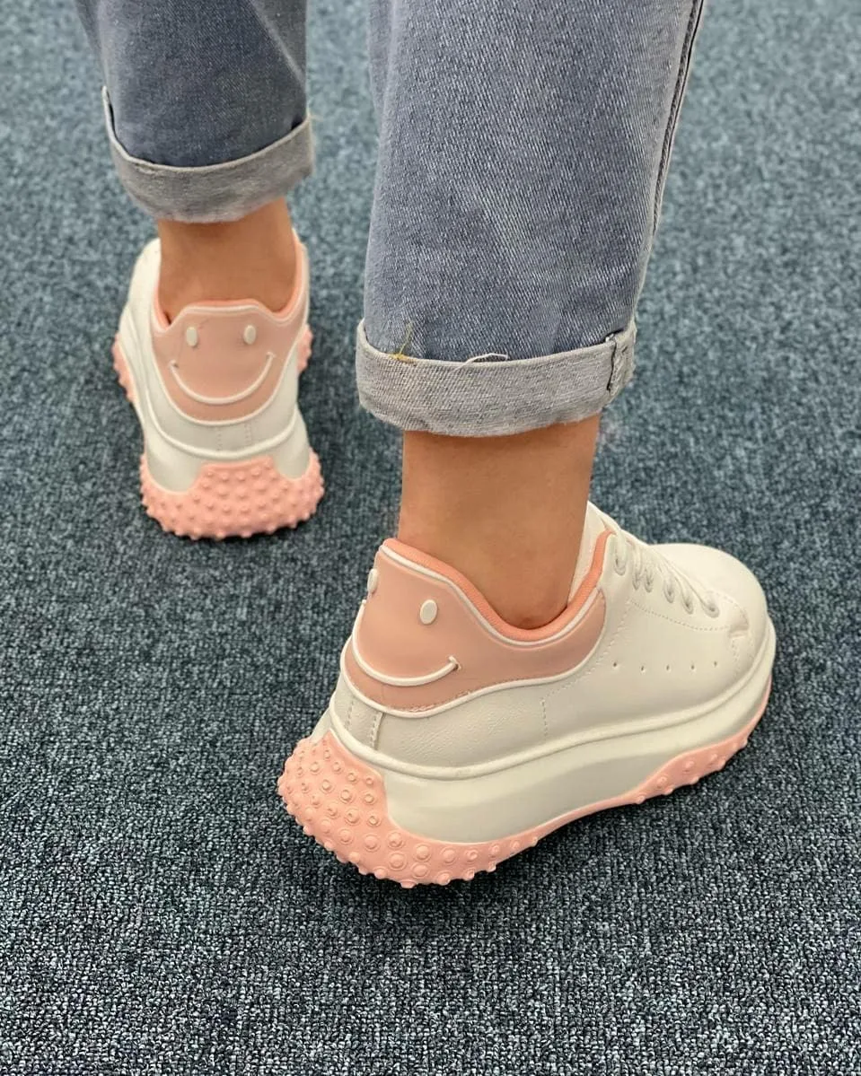 کتانی کف‌ضخیم زنانه کرم و صورتی — عکس ۲