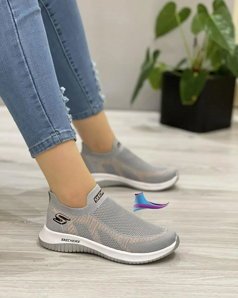 کتانی جورابی زنانه مشکی و طوسی — عکس ۴