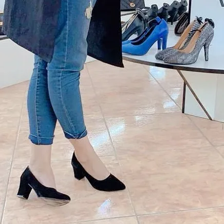 کفش مجلسی پاشنه ۵ سانت سوئیت، رنگ مشکی، پاشنه بلند متوسط