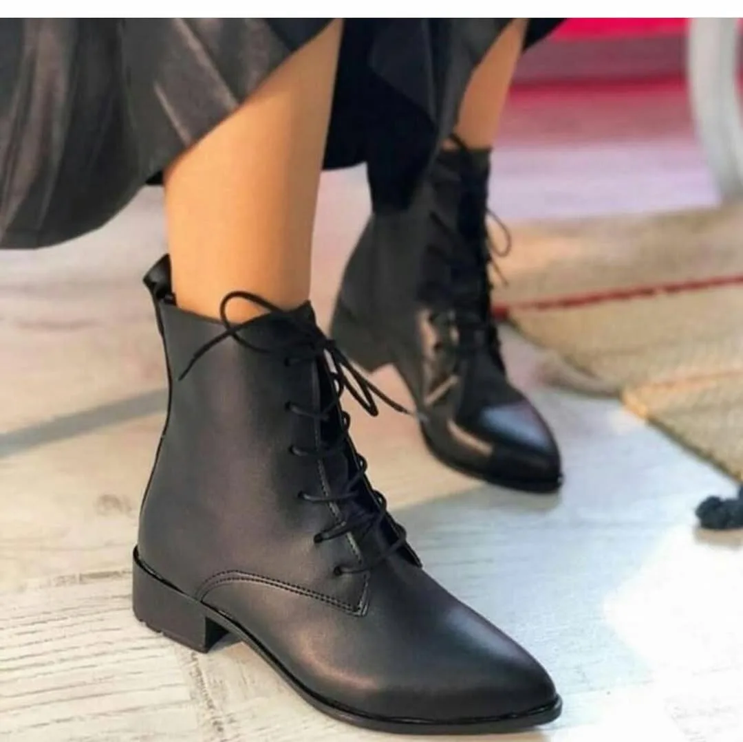 نیم بوت نوک تیز ورنی — عکس ۳