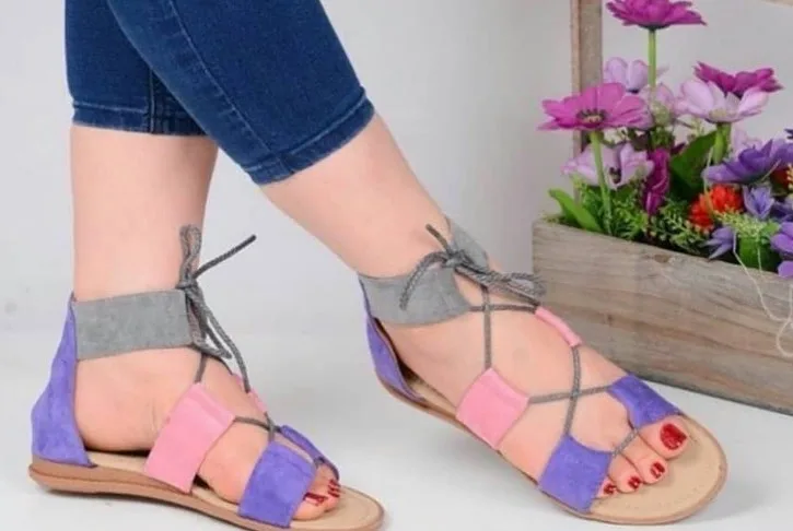 صندل زنانه مدل خرچنگی — عکس ۳