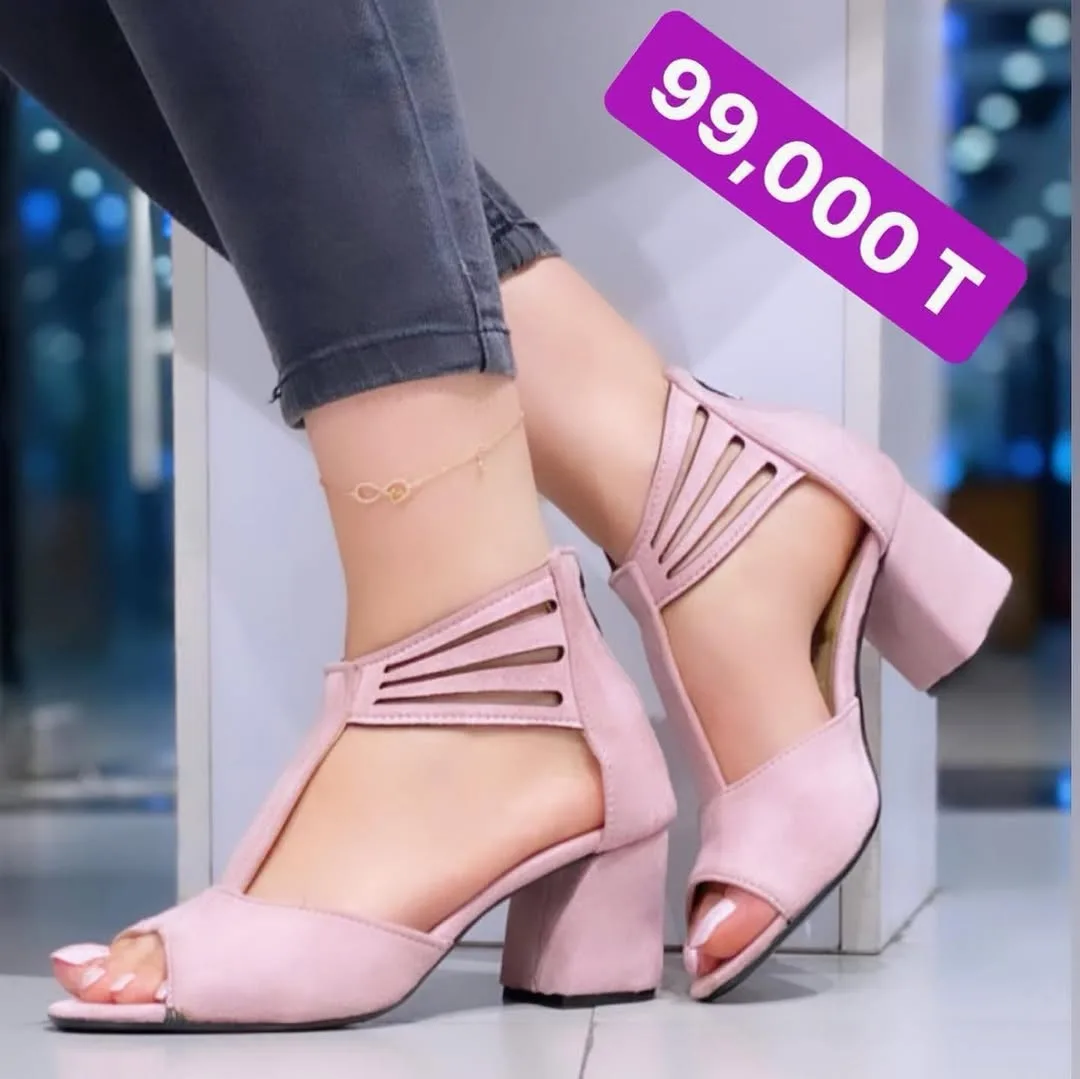 کفش پاشنه ۵ سانتی، رنگ صورتی، جنس جیر، صندل، پاشنه بلند، جلو باز