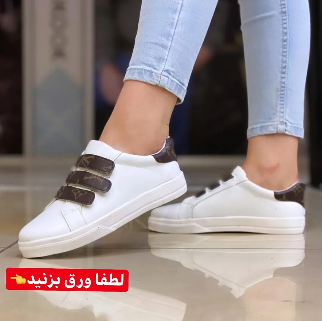 کتونی ال وی سه چسب