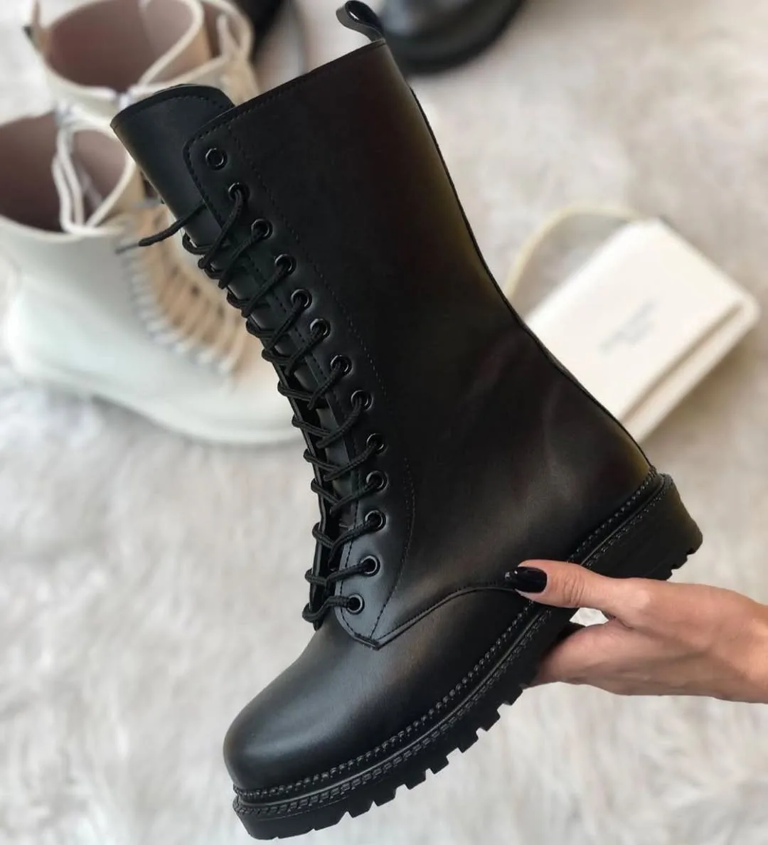 بوت بندی لژدار — عکس ۲