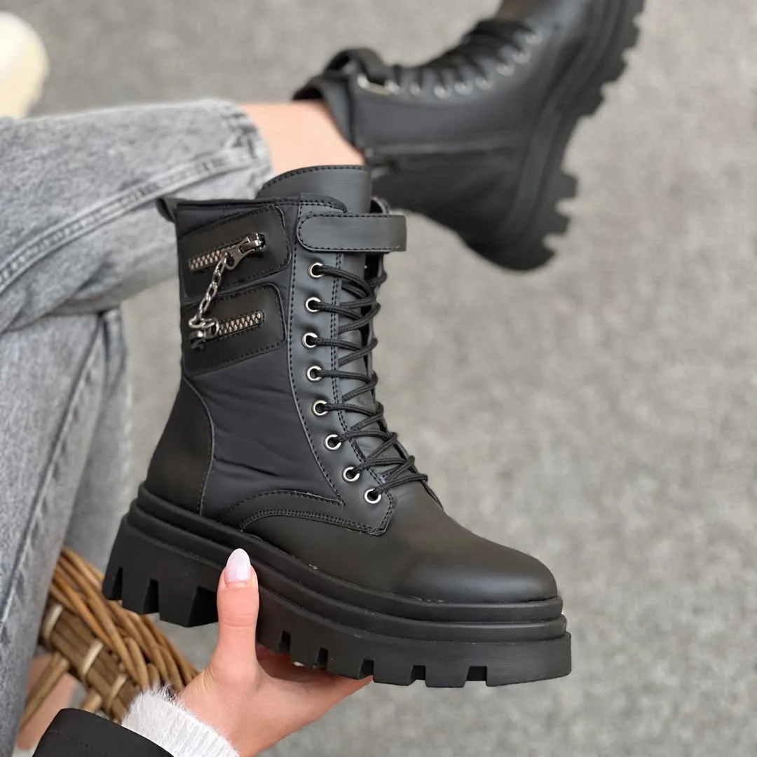 بوت — عکس ۵