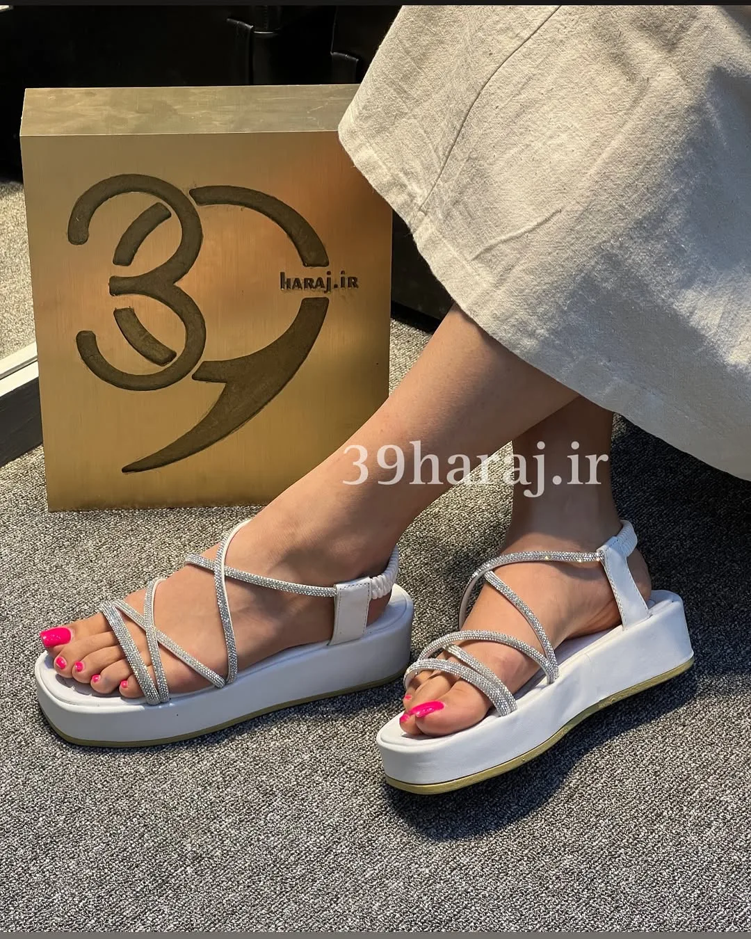 صندل فول نگین — عکس ۳