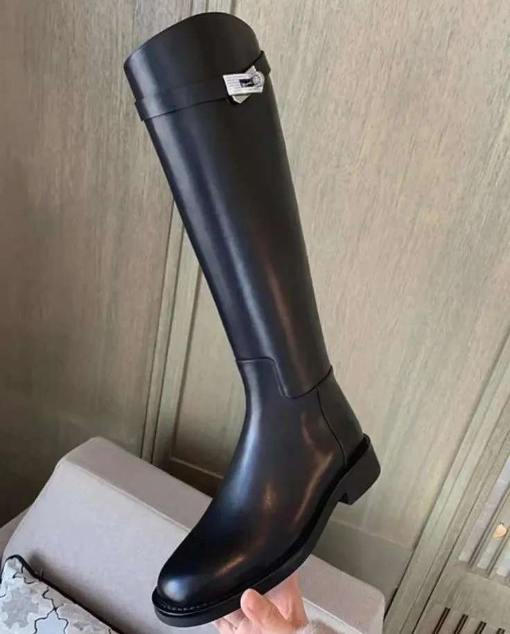 بوت — عکس ۲