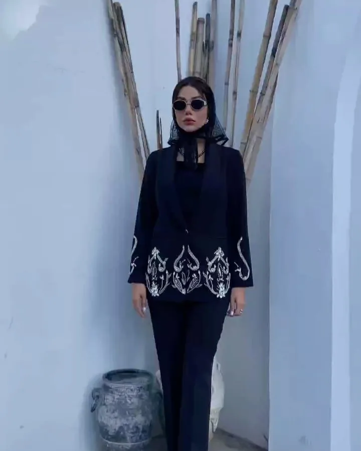 ست کت مجلسی سنگ‌دوزی زنانه — عکس ۱۰