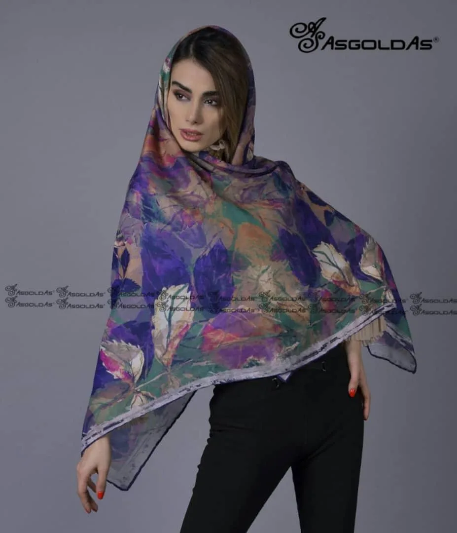 روسری زنانه، رنگ بنفش، سبز و صورتی، طرح گلدار، روسری بزرگ قواره‌دار