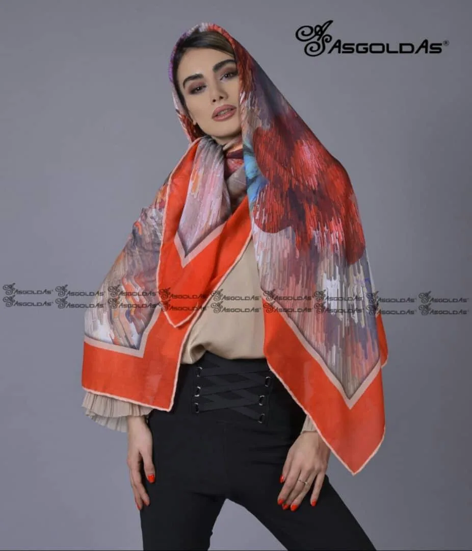 روسری زنانه، رنگ نارنجی، قهوه‌ای و کرم، روسری بزرگ قواره‌دار