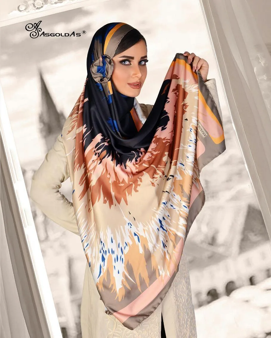 روسری، رنگ مشکی، قهوه‌ای و زرد، طرح هندسی، قواره‌بزرگ