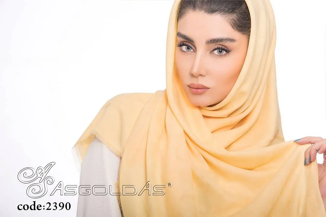 روسری، رنگ زرد، قواره‌بزرگ