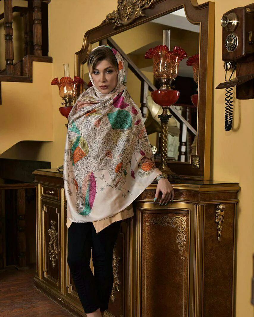 روسری ابریشم قواره ۱۴۰