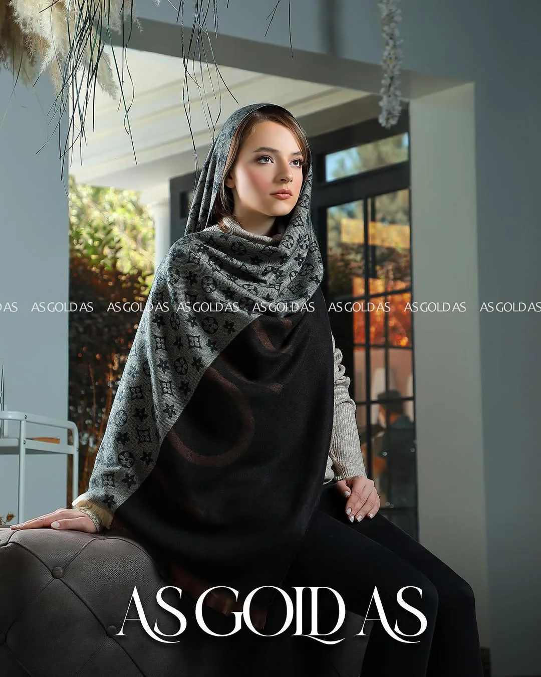 شال، رنگ خاکستری و مشکی، مستطیلی