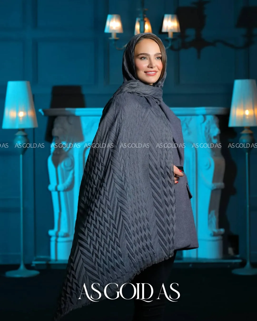 شال زنانه، رنگ خاکستری، طرح هندسی، بلند چهارگوش