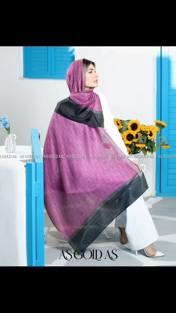 روسری نخی کد ۱۰۰۶۹، رنگ بنفش و مشکی، بزرگ، تک‌رنگ