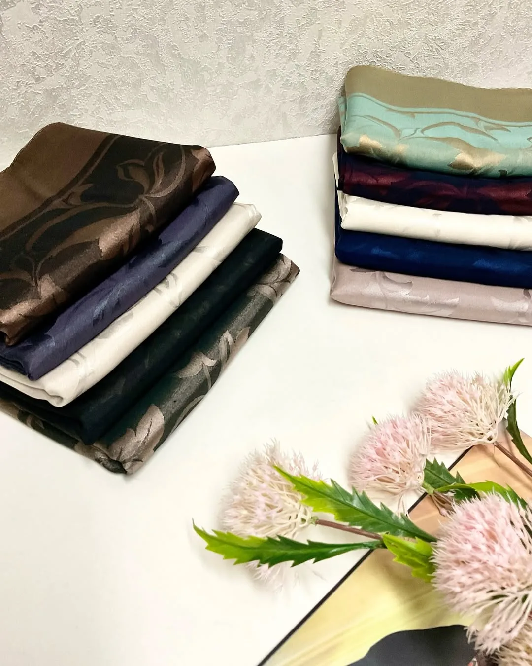 روسری ابریشمی ۱۲۰ — عکس ۲