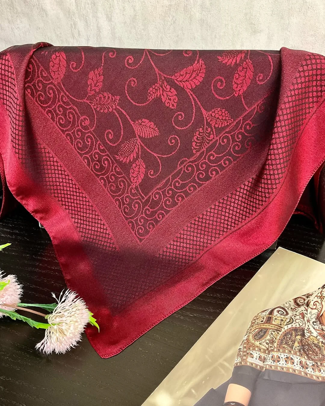 روسری ۱۲۰ — عکس ۲