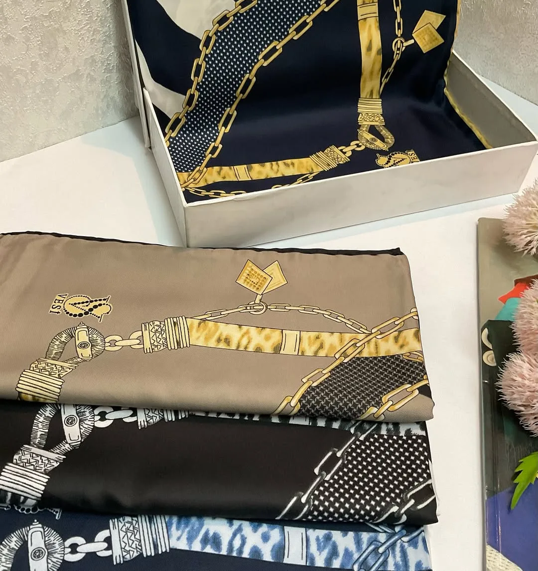 روسری ابریشم توییل مجلسی ۱۲۰ — عکس ۱۰