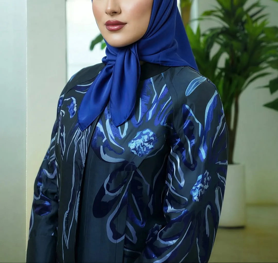 روسری ابریشم مامی قواره ۷۰ — عکس ۲