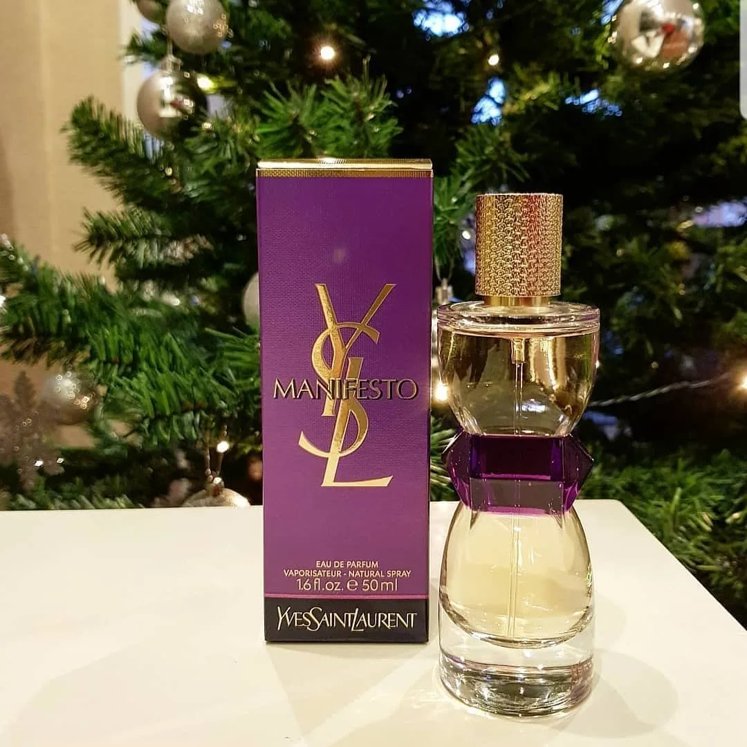 عطر مانیفستو — عکس ۳