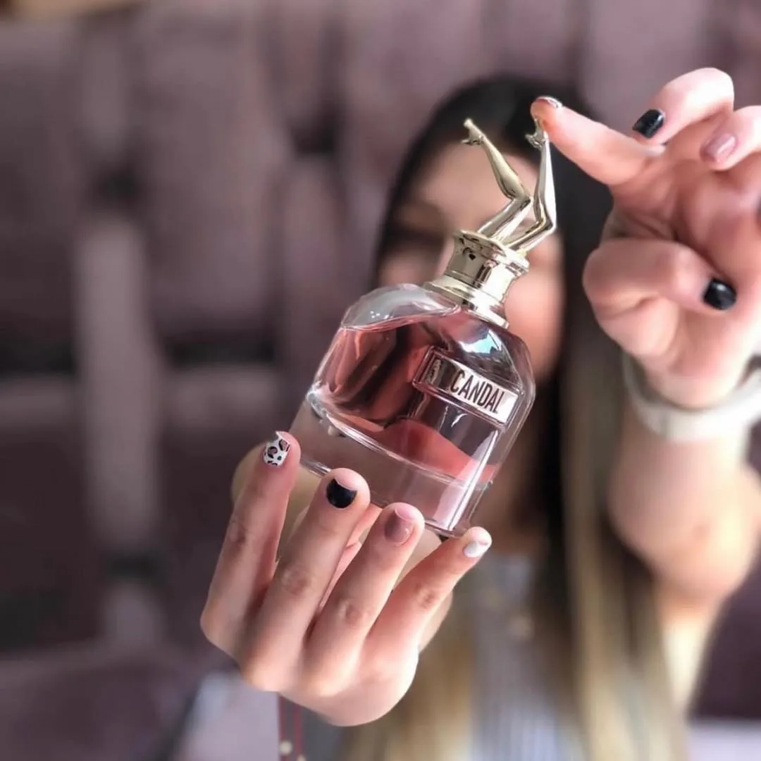 عطر اسکندل — عکس ۳