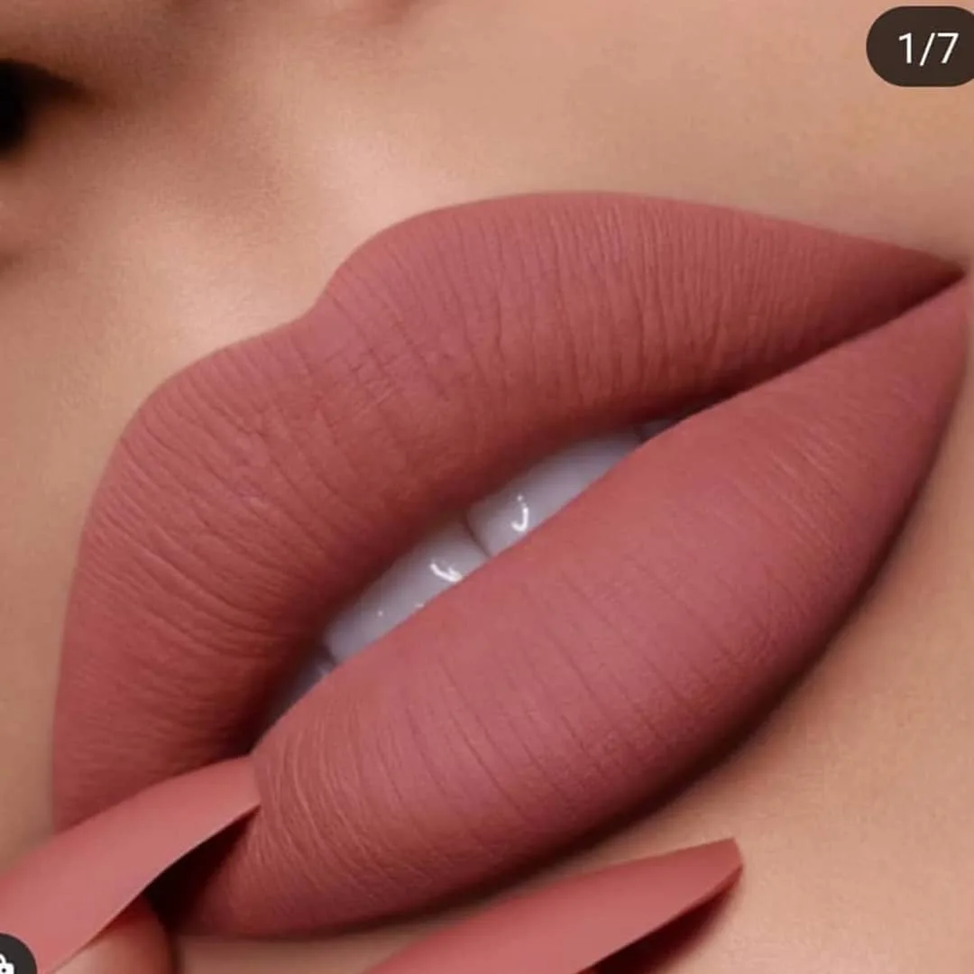 رژ لب، رنگ صورتی قهوهای، مات