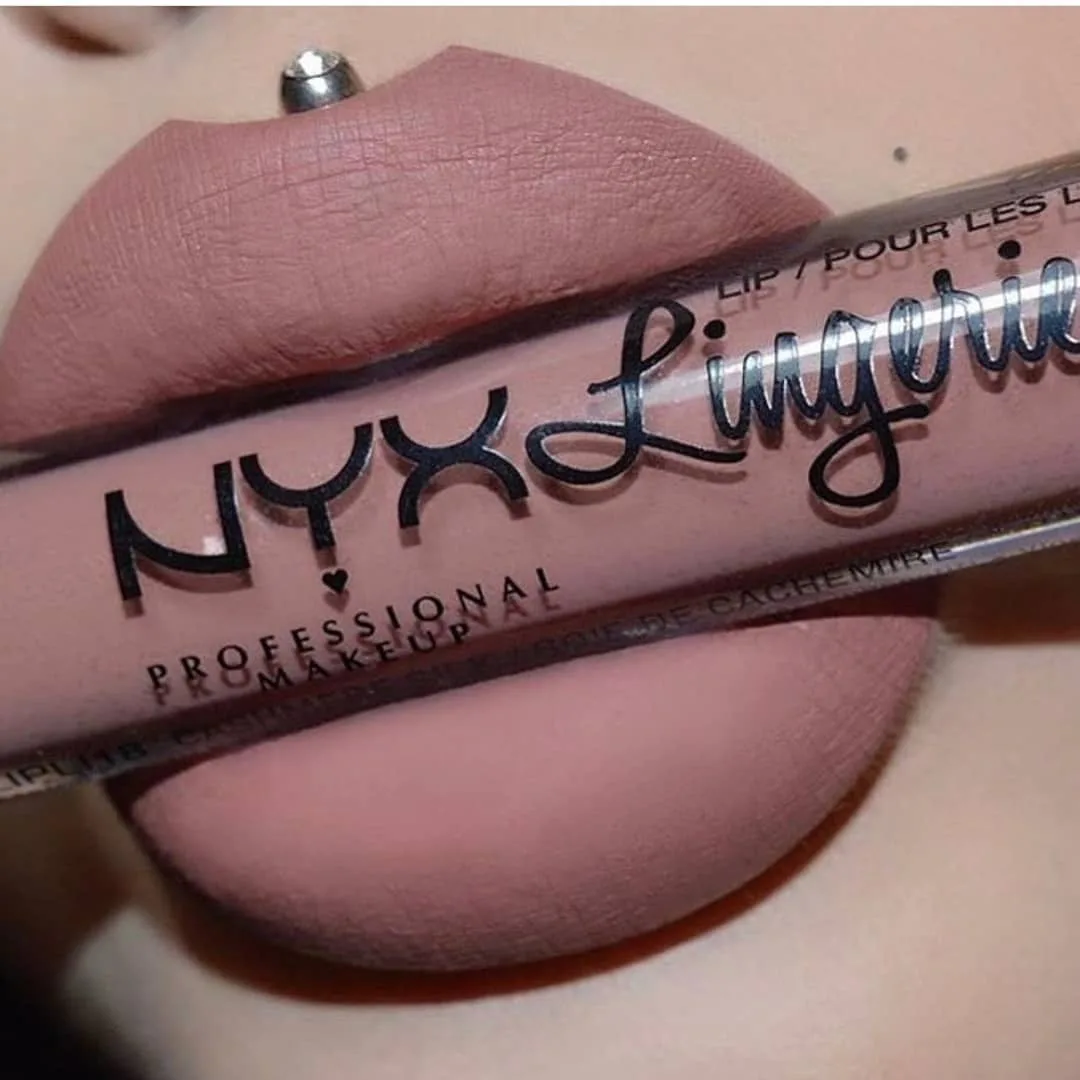 رژ لب مایع شماره ۷ NYX، رنگ صورتی و بژ