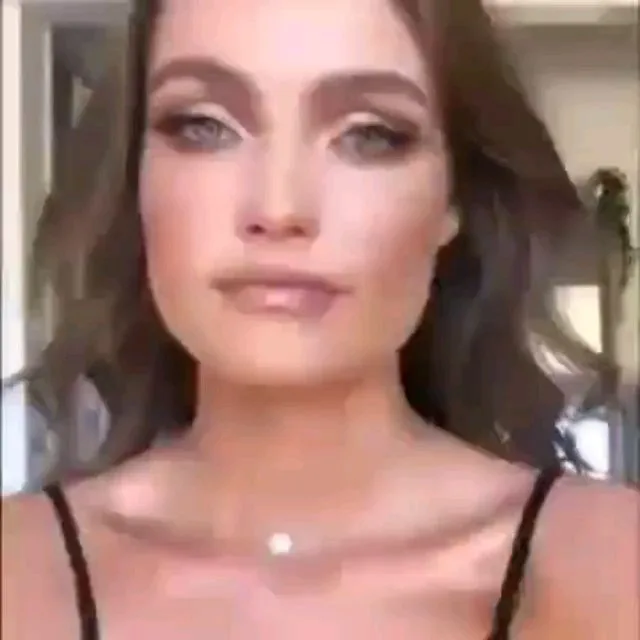 اسپری شیمر بدن و صورت — عکس ۷