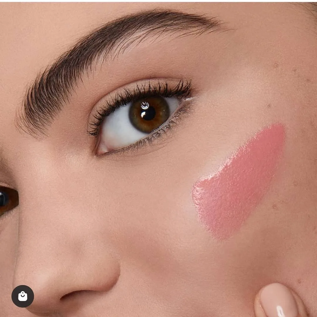 رژگونه مایع دولچه ویتا — عکس ۲