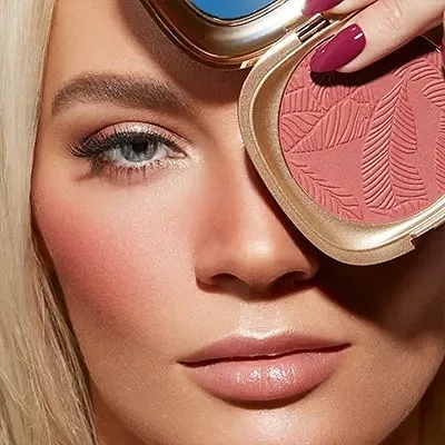 رژگونه سه‌بعدی آنکسپکتد پارادایس — عکس ۲