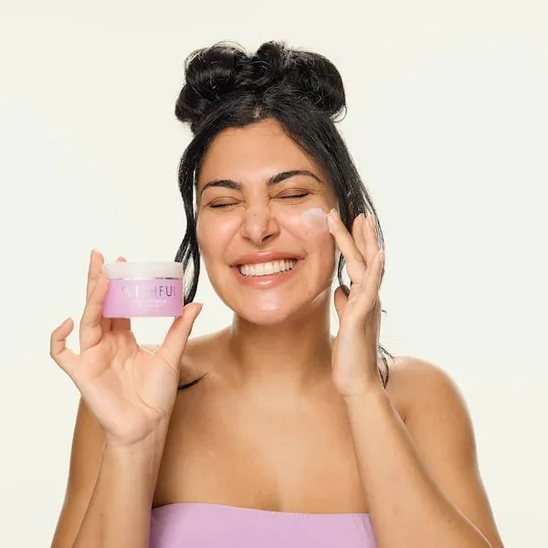 مرطوب‌کننده ژله‌ای هانی بالم — عکس ۳