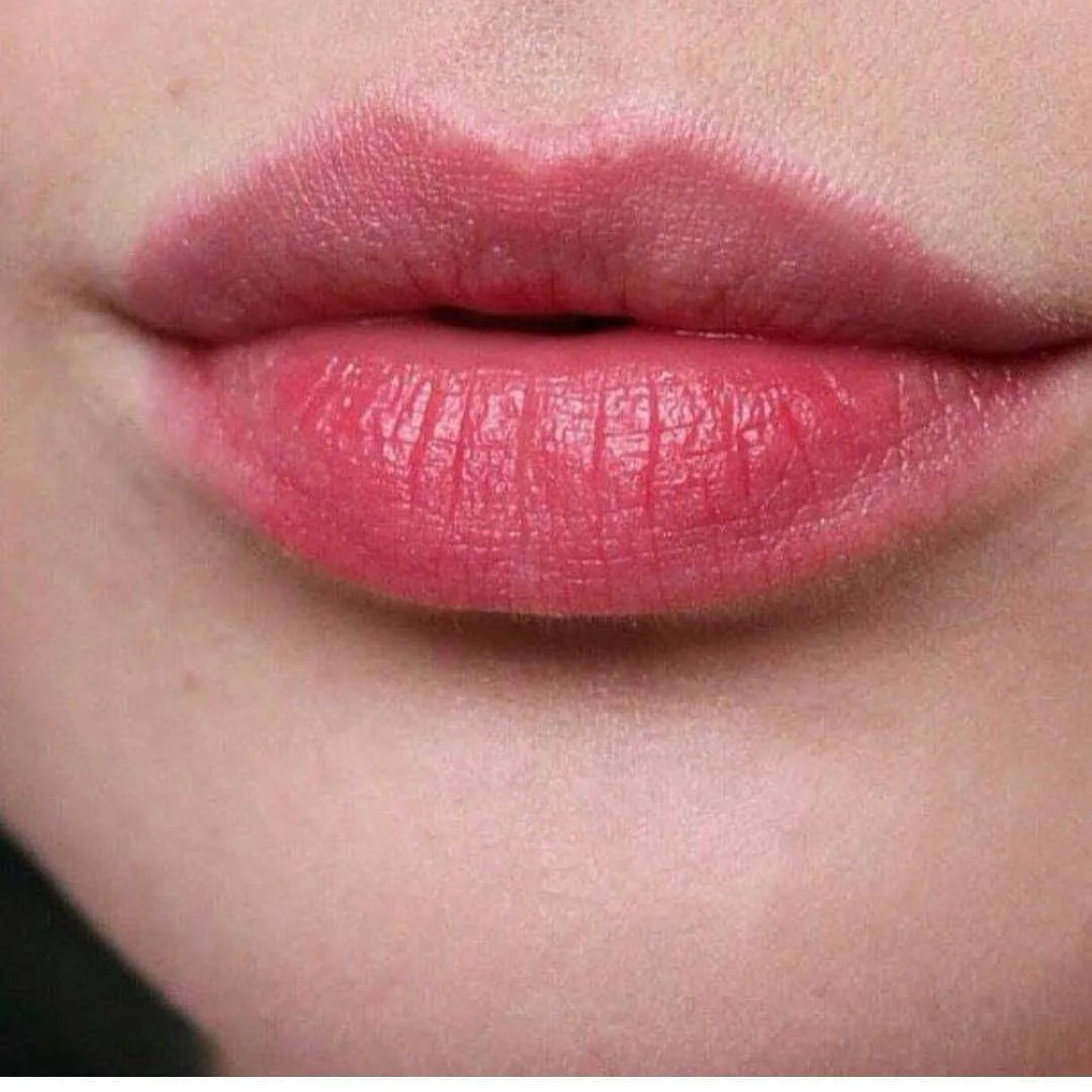 تینت لب و گونه بنه‌تینت — عکس ۳