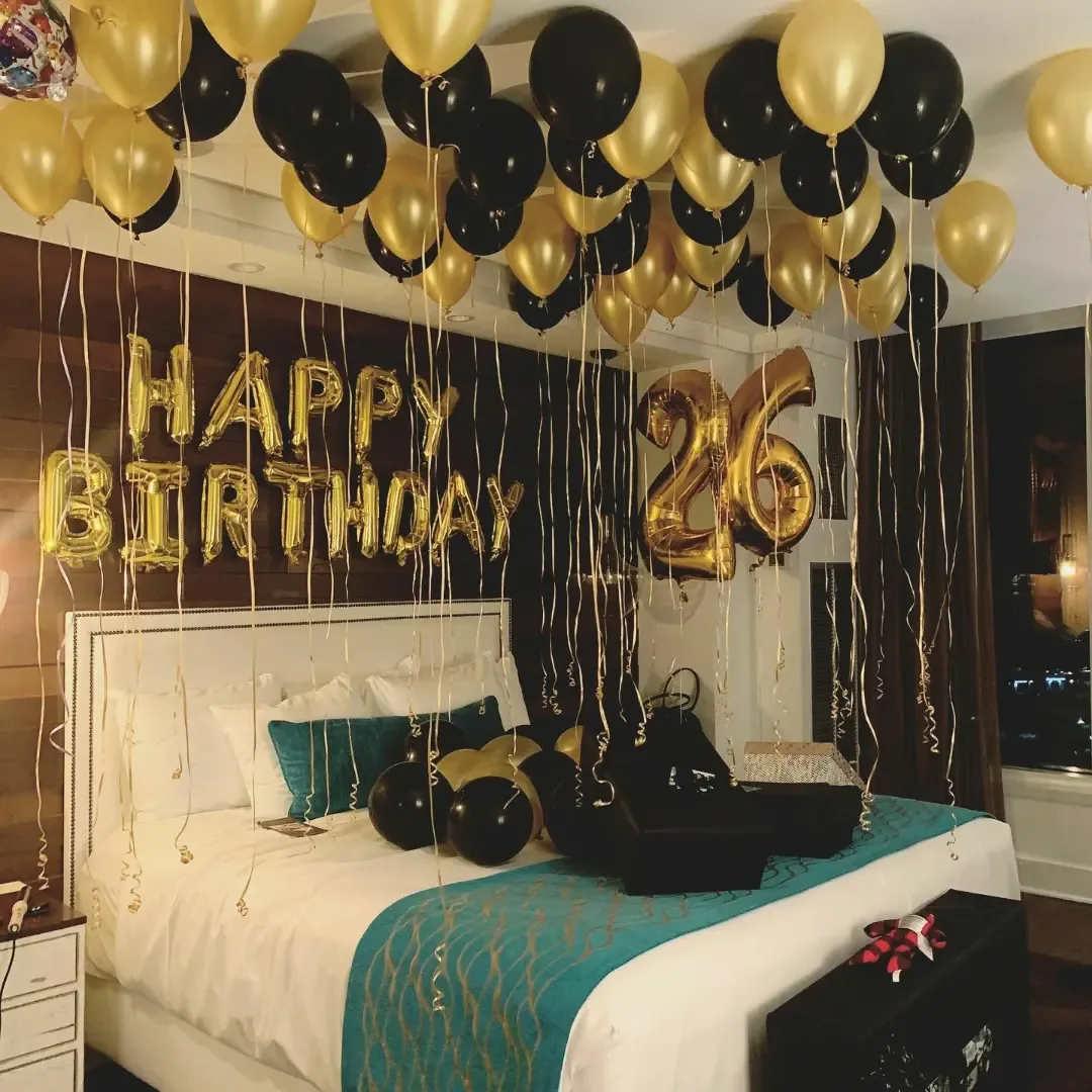 بادکنکآرایی عدد، رنگ طلایی، سیاه و زرد، جنس پلاستیک، ست بادکنک تولد عدد