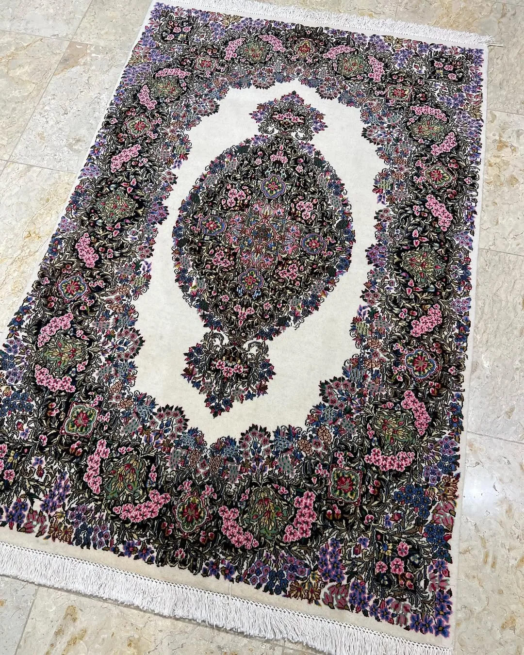 قالیچه سه متری