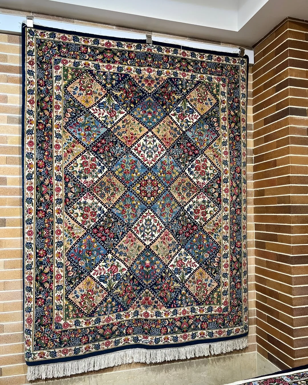 قالیچه سه متری خشتی کرمان