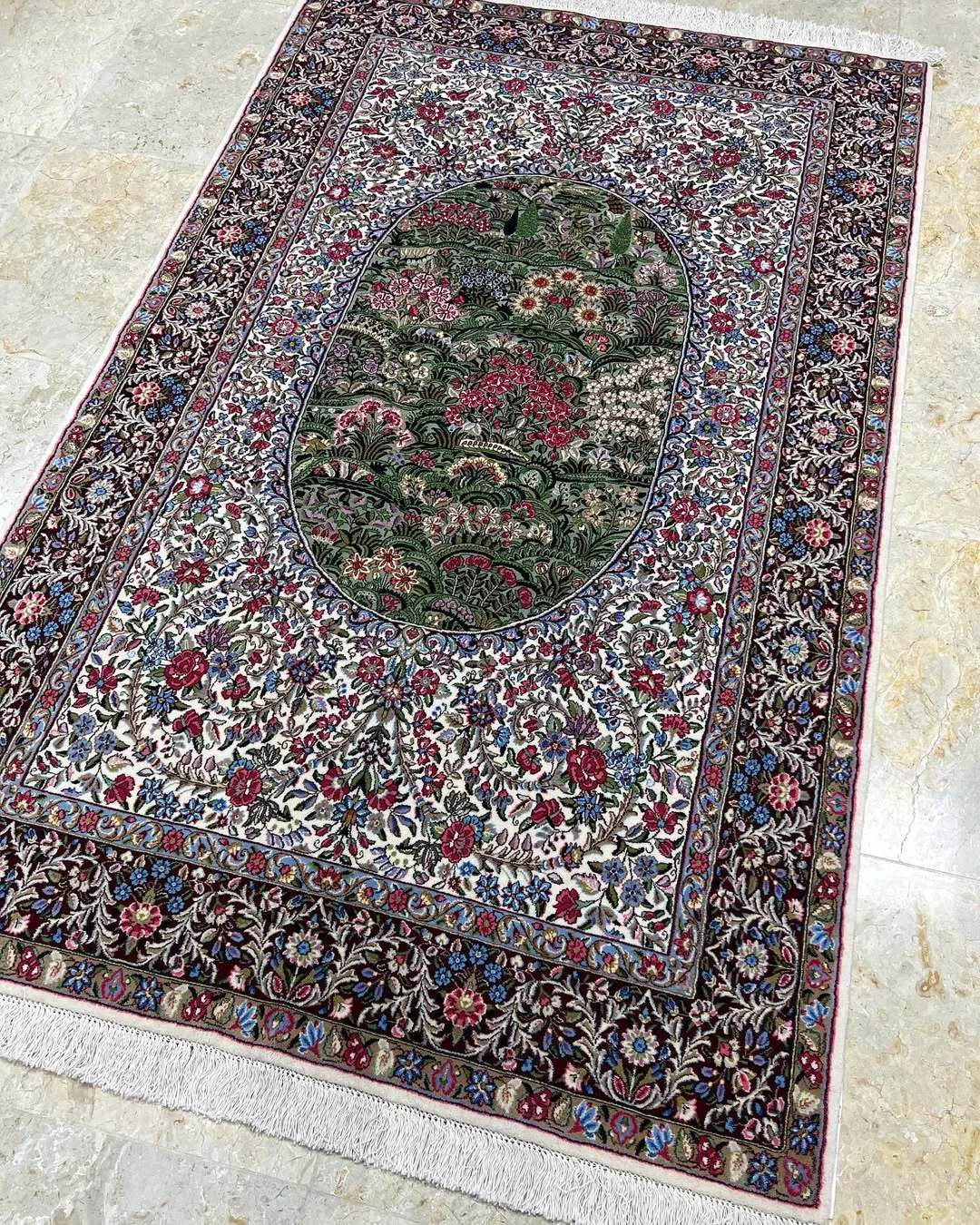 قالیچه ۴ متری سبزیکار کرمان